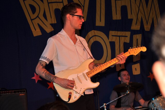 min 2009 11 22 riot 311